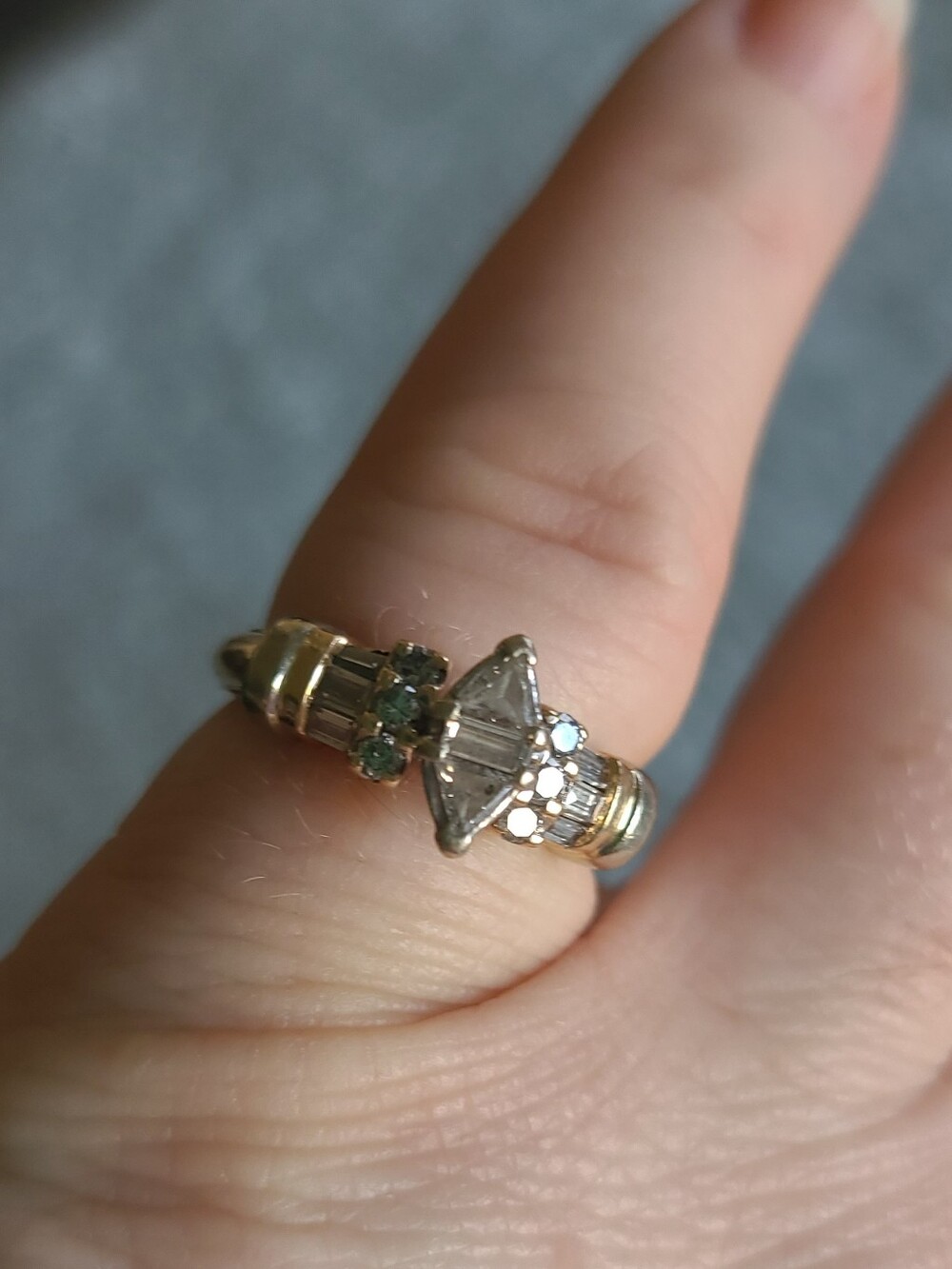 14K AM-Gold Vintage Diamond Statement Ring - Picture 15 of 15